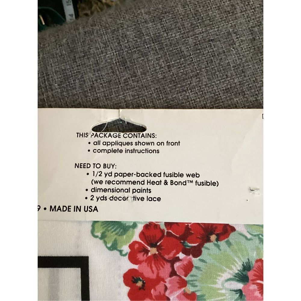 Vintage Daisy Kingdom Geraniums #6394 No Sew Fabric Appliqué - Picture 3 of 7
